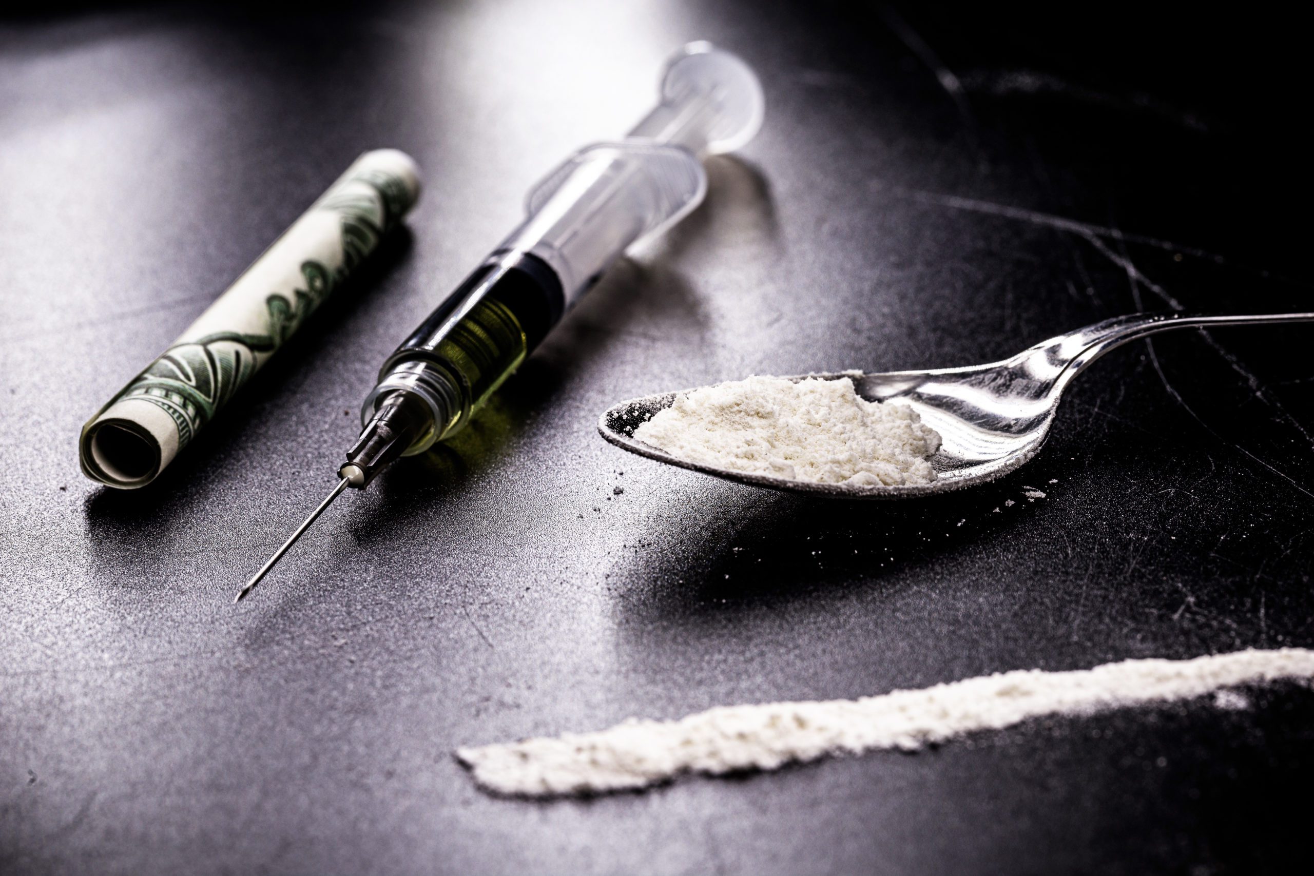 Signs my loved one needs heroin addiction treatment